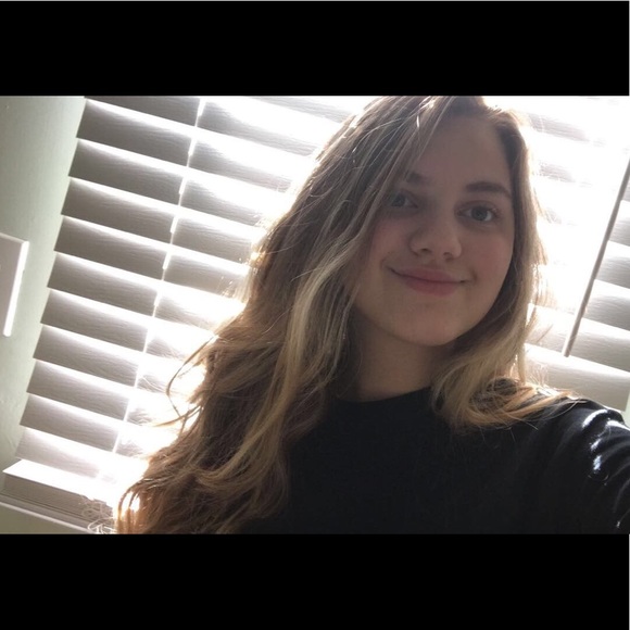 Meet your Posher, Corrin - Picture 1 of 1